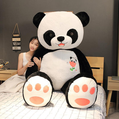Panda géant noir et blanc