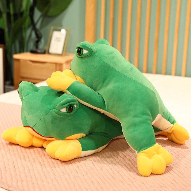 Peluche grenouille verte réaliste