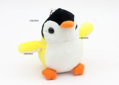 Poupée en peluche pingouin