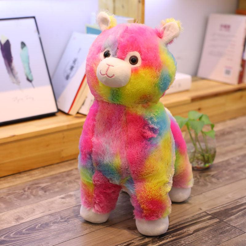 Peluche en alpaga arc-en-ciel