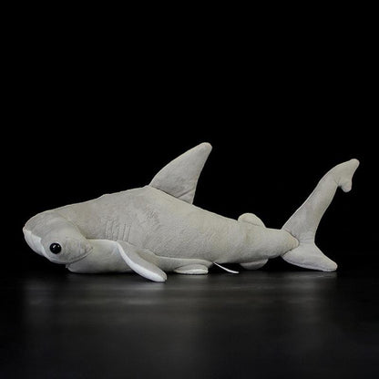 Peluche réaliste requin gris à tête marteau