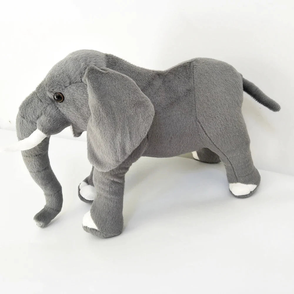 Peluche éléphant d'Afrique réaliste