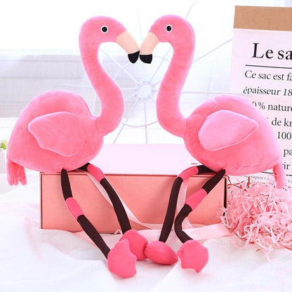 Jouets en peluche colorés en forme de flamant rose