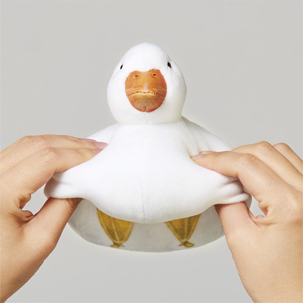 Super cute and realistic Cole Duck plush toy