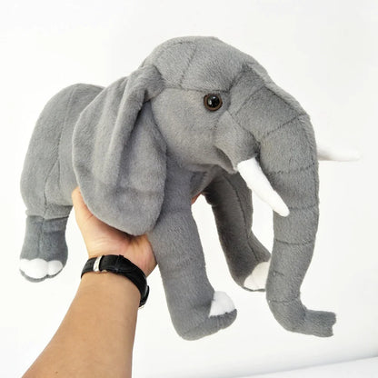 Peluche éléphant d'Afrique réaliste