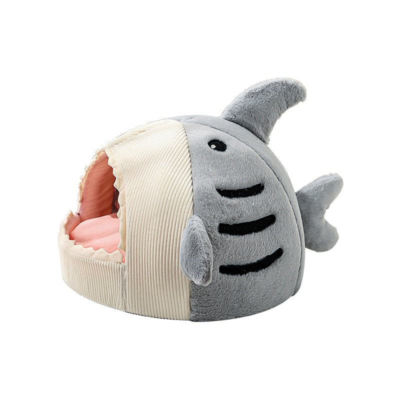 Small shark bed