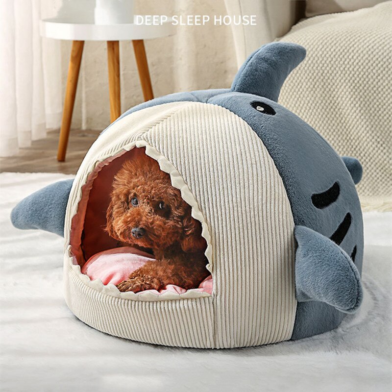 Small shark bed