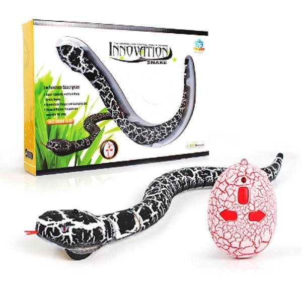 Realistic and terrifying RC snake (Cobra, Viper, Naja)