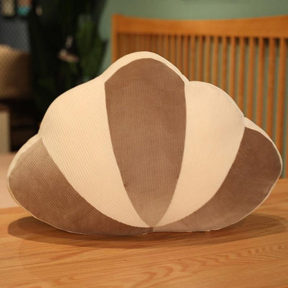 Soft and comfortable shell-shaped plush pillow