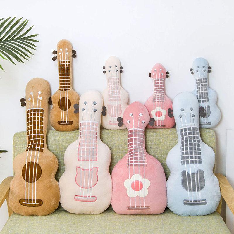 Oreiller en peluche guitare ukulélé