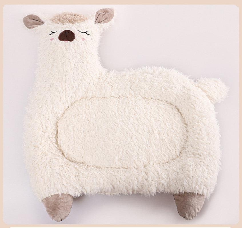 Alpaca Shaped Cat Bed, Warm Plush, Ideal for Small Dogs