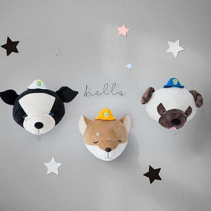 Creative stuffed animal wall decoration for children's room