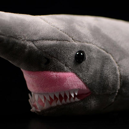Poupée en peluche Goblin Requin de 26" de long et réaliste