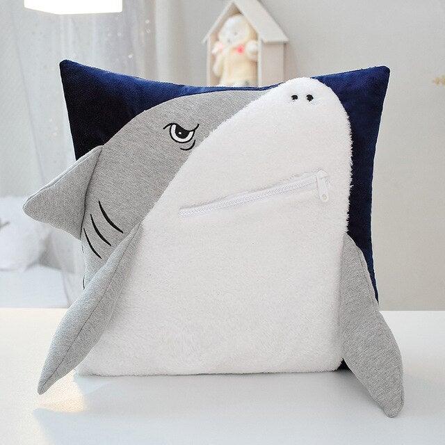 Peluche Oreiller Requin - Peluche Center | Boutique Doudou & Peluches