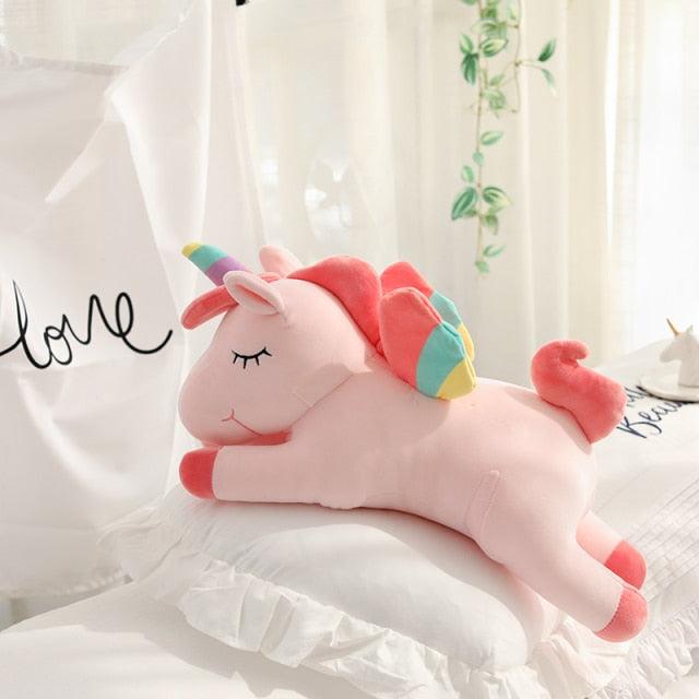 Peluche poupée licorne