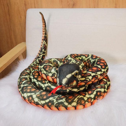 Giant Boa plush toy simulating snakes