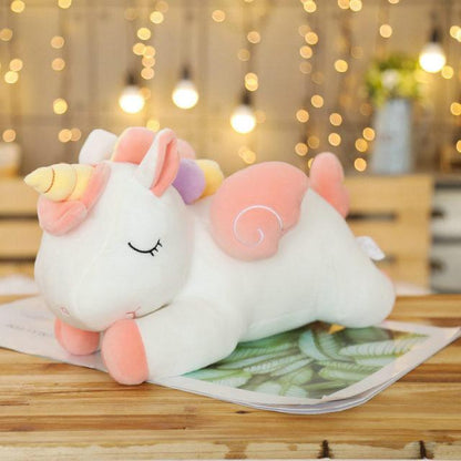 Peluches Licorne colorée endormie