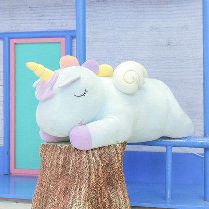 Peluches Licorne colorée endormie