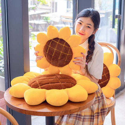 Magnifique coussin de siège en peluche en forme de tournesol