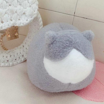 Faceless cat plush toy