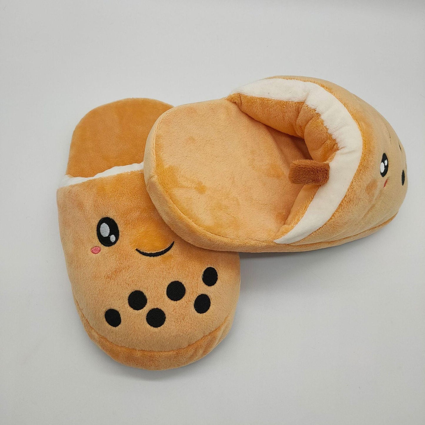 Chaussons Boba Tea en peluche