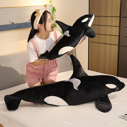 Gigantic orca plush toy